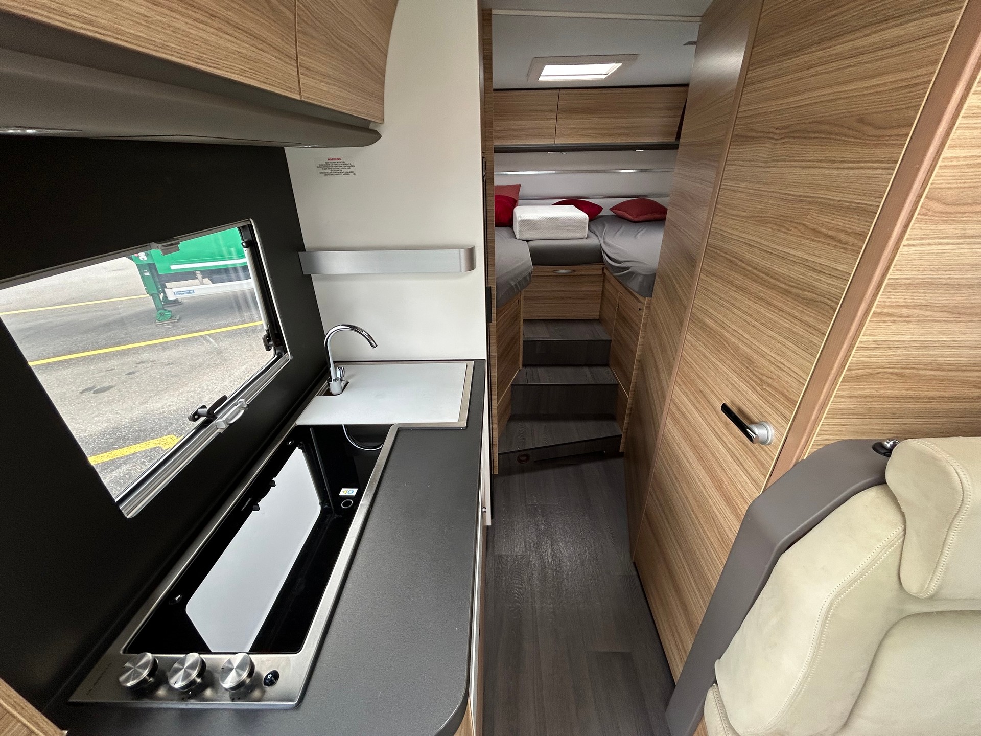 ADRIA SONIC Axess I 600 SL-image-17