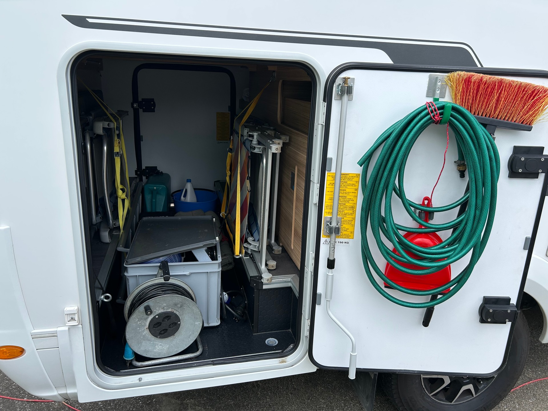 ADRIA SONIC Axess I 600 SL-image-10