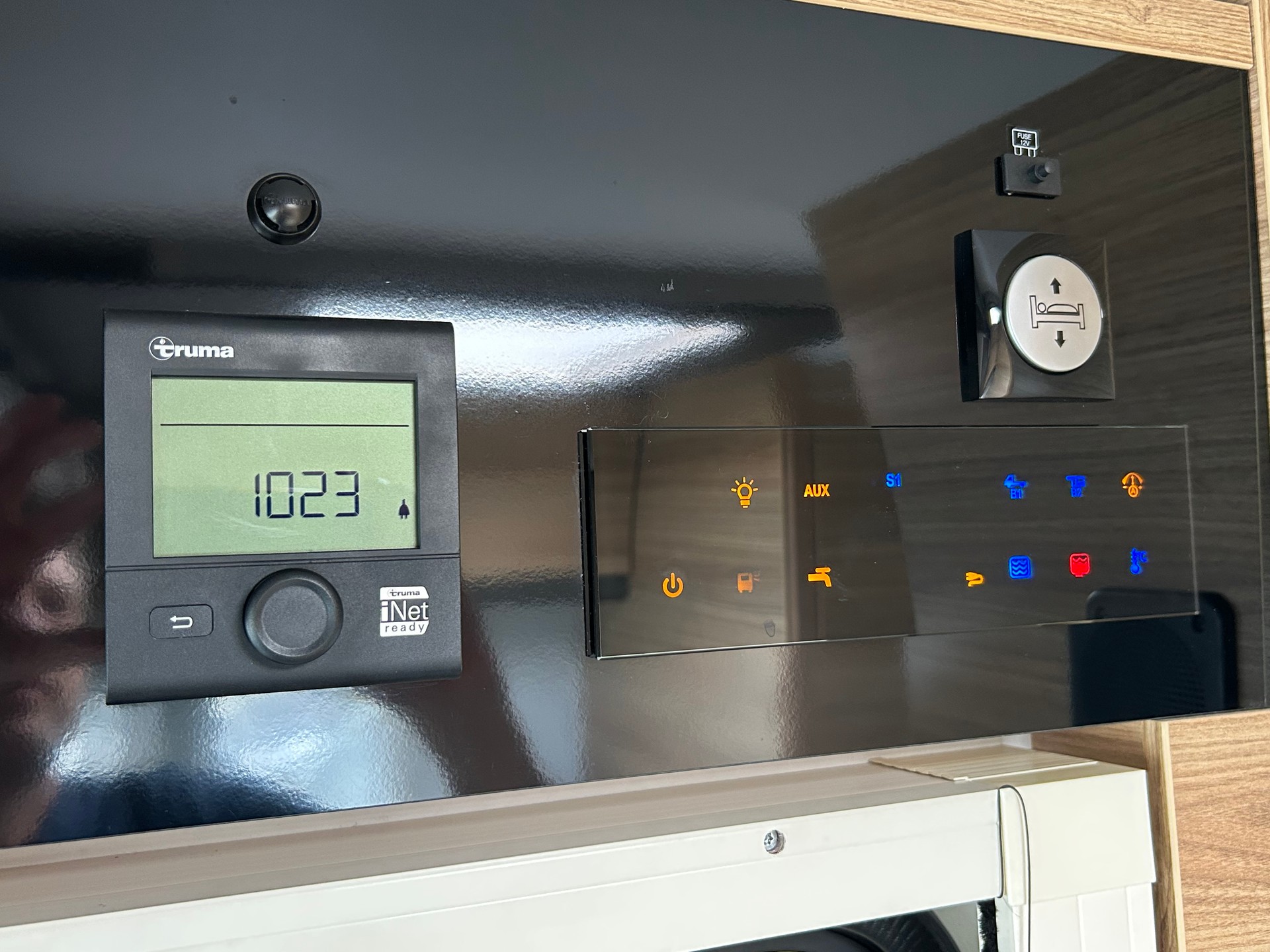 ADRIA SONIC Axess I 600 SL-image-30