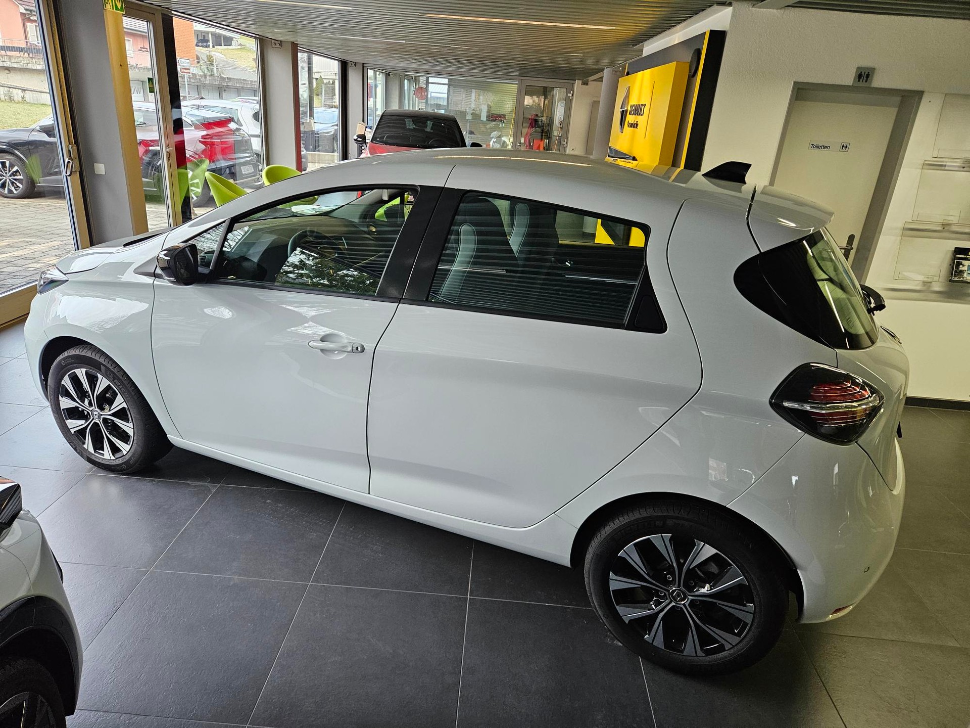 RENAULT Zoe R135 (incl. Batterie) Evolution-image-6