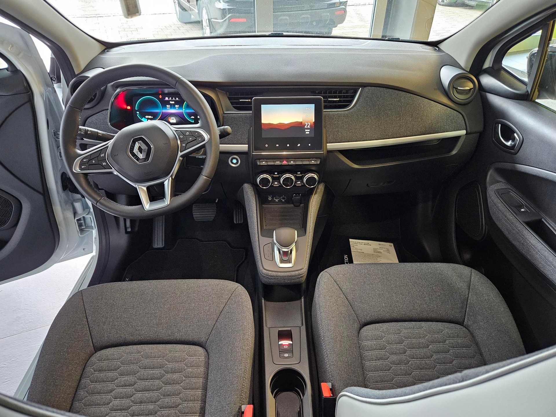 RENAULT Zoe R135 (incl. Batterie) Evolution-image-9