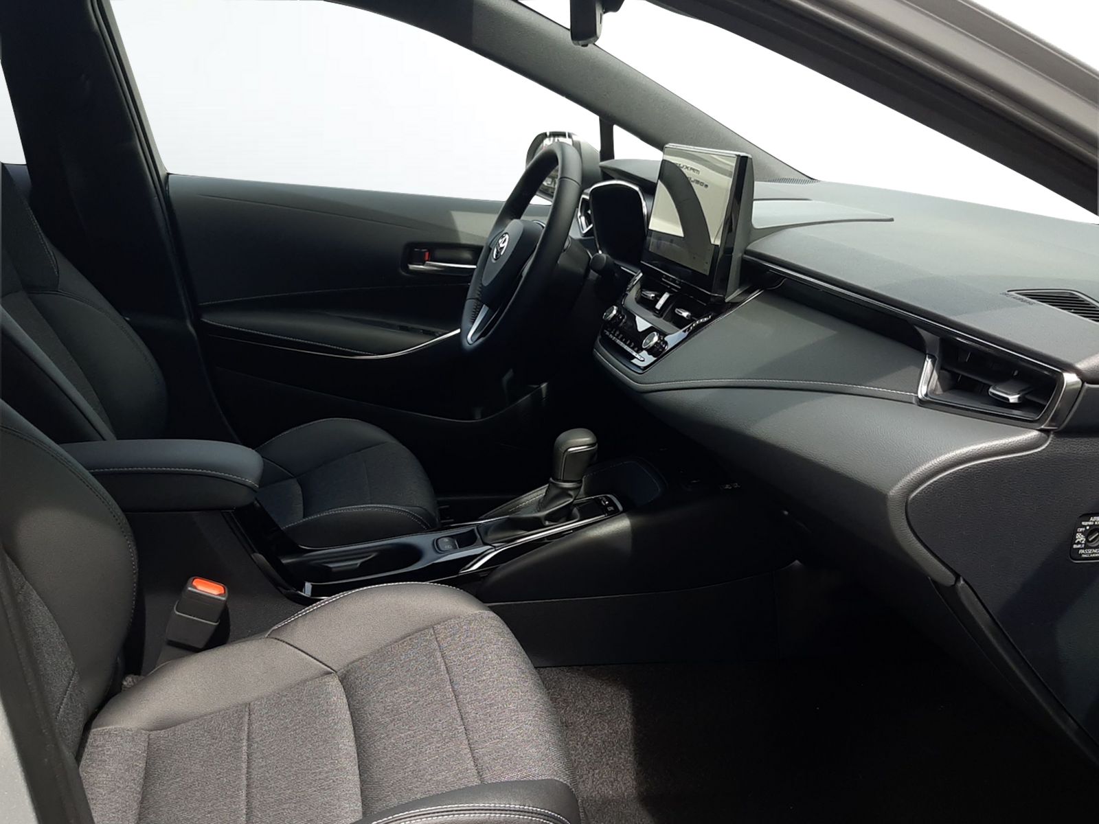 TOYOTA Corolla 1.8 HSD Trend-image-14