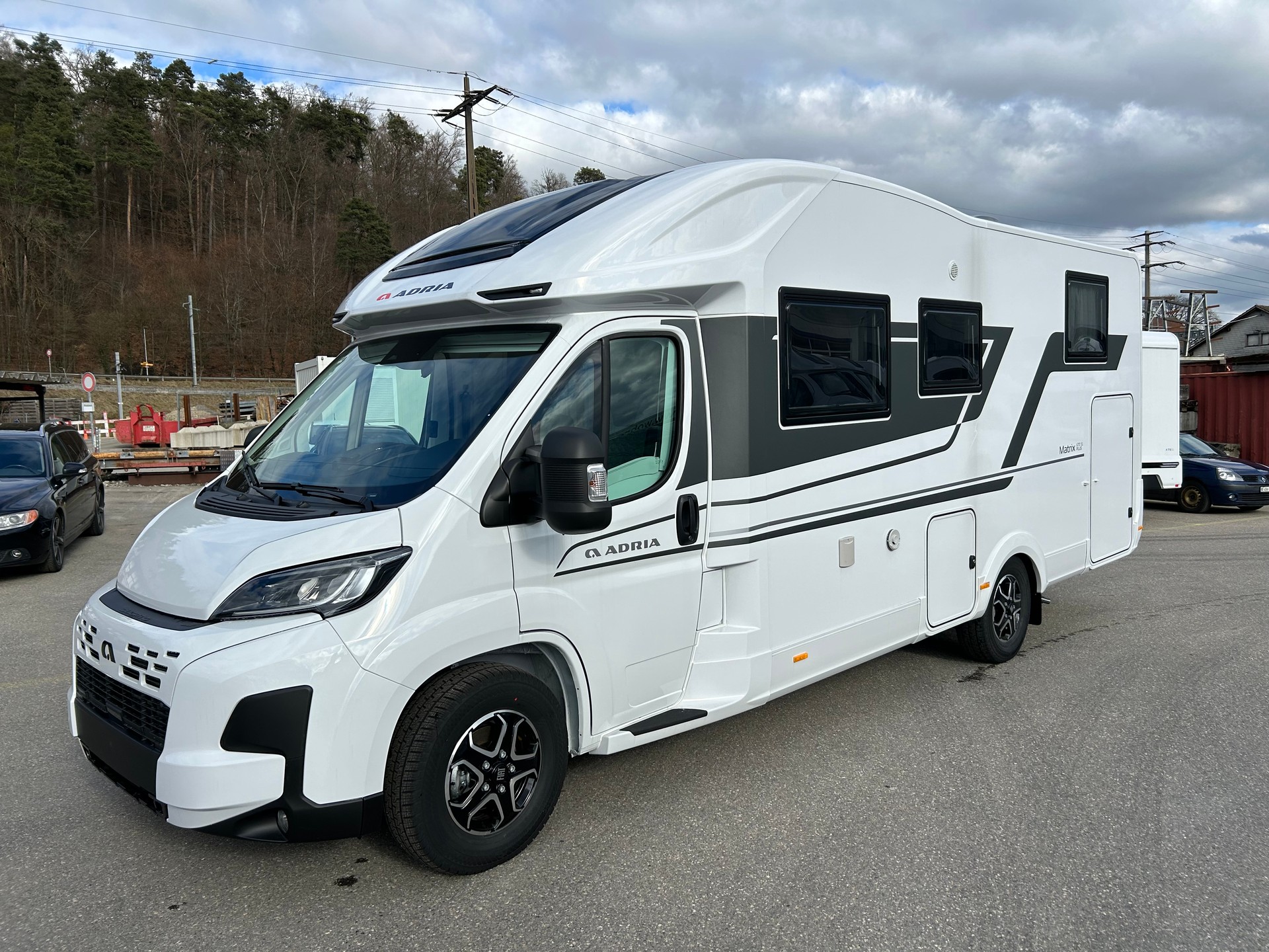 ADRIA Matrix Plus 670 SL-showroom-element-3