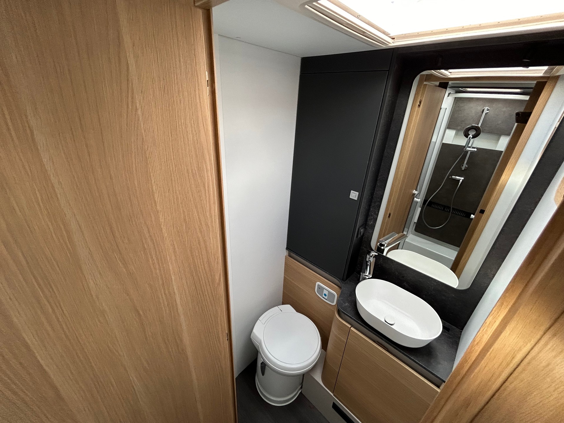 ADRIA Matrix Plus 670 SL-image-24
