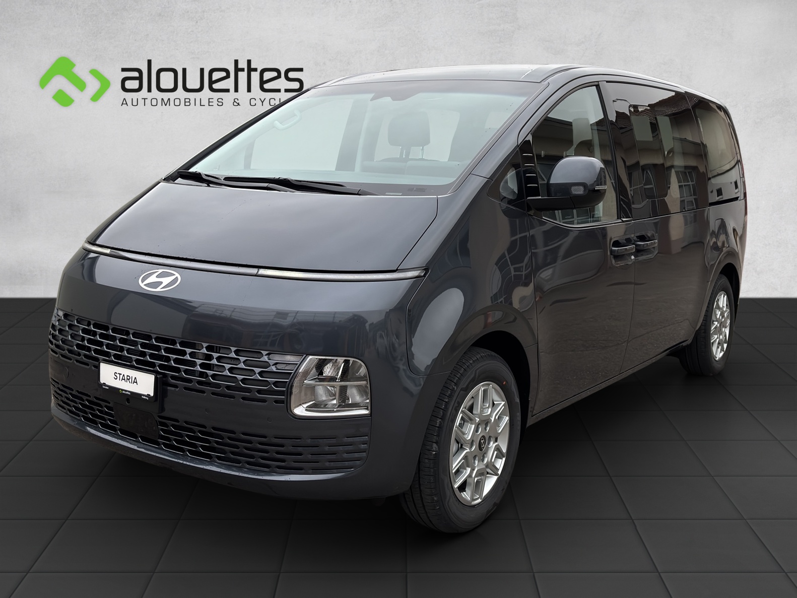 HYUNDAI Staria Wagon 1.6 T-GDi HEV Amplia A