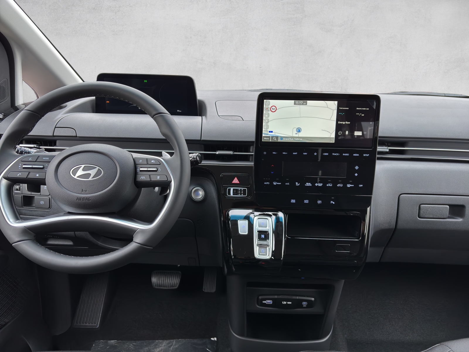 HYUNDAI Staria Wagon 1.6 T-GDi HEV Amplia A-image-5