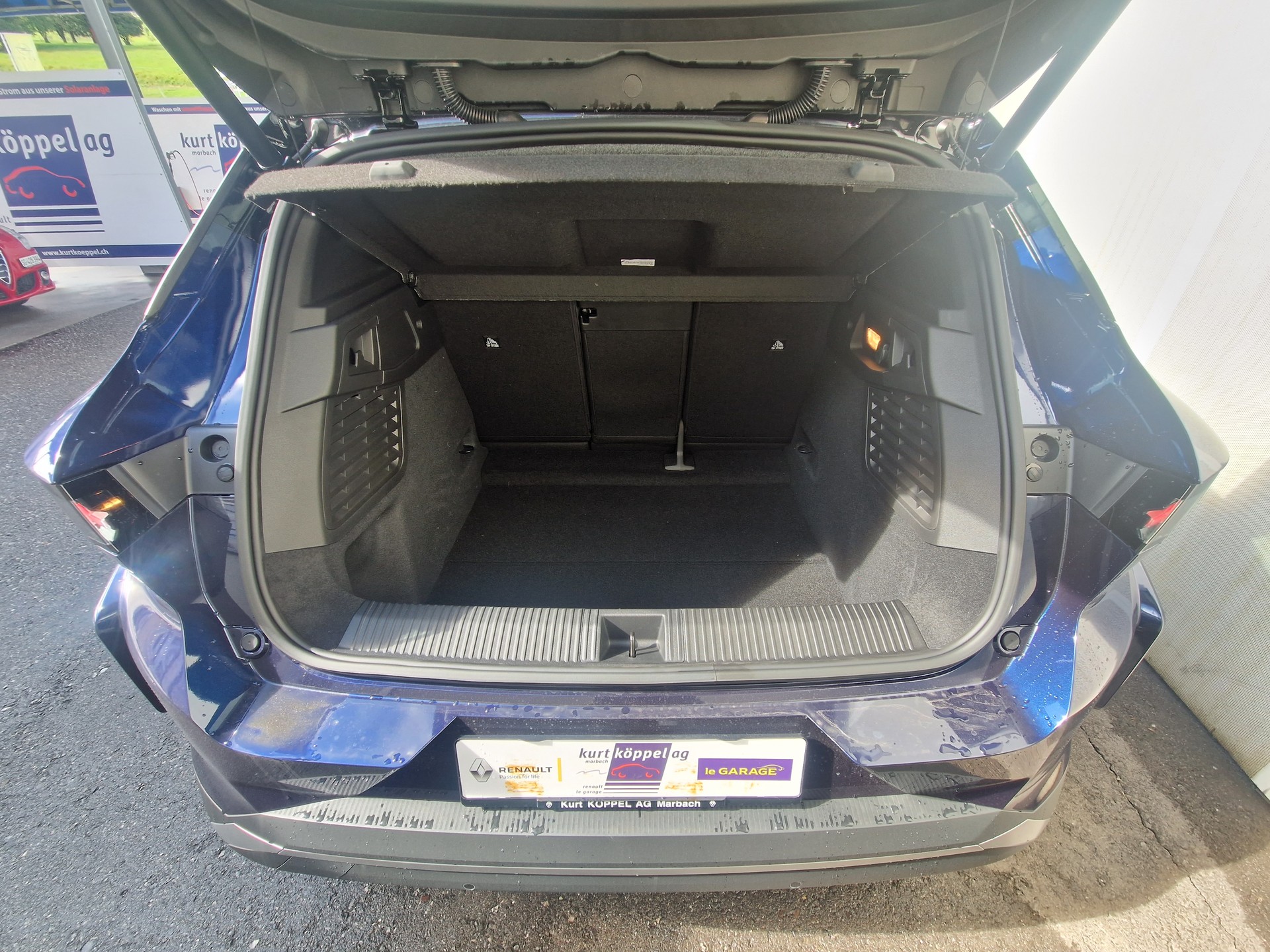 RENAULT SCENIC-showroom-element-3