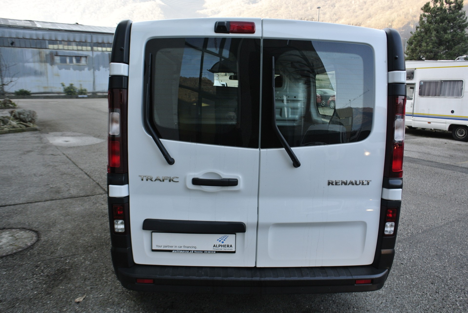 RENAULT Trafic 2.0 Energy dCi 120 3.5t Business L1H1-image-22
