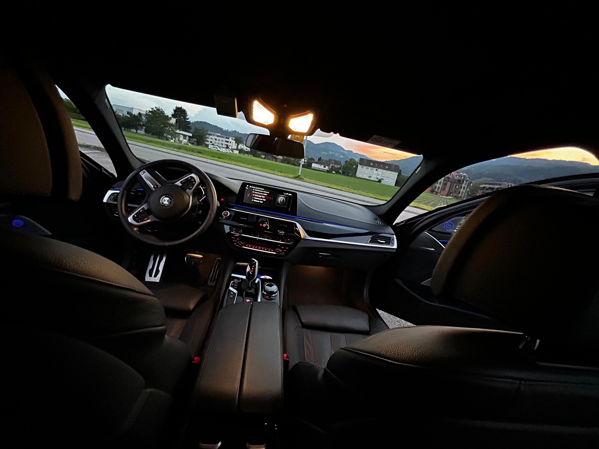 BMW M550d xDrive Touring Steptronic-image-7