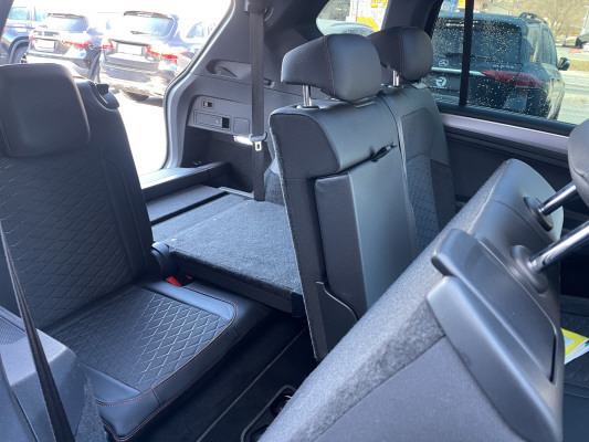 SEAT Tarraco 2.0TSI FR 4D-image-11