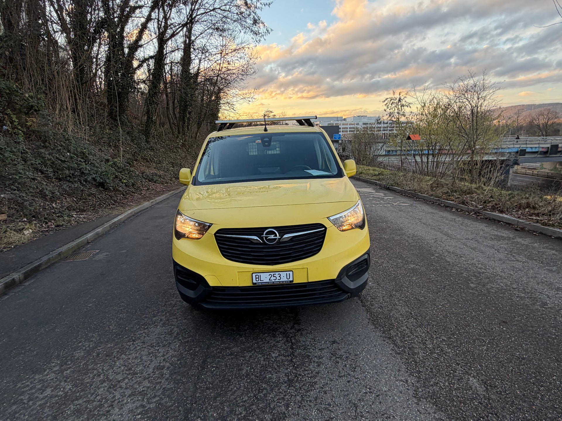 OPEL Combo 1.5 Cargo Enjoy s/s Erhöhte Nutzlast-image-11