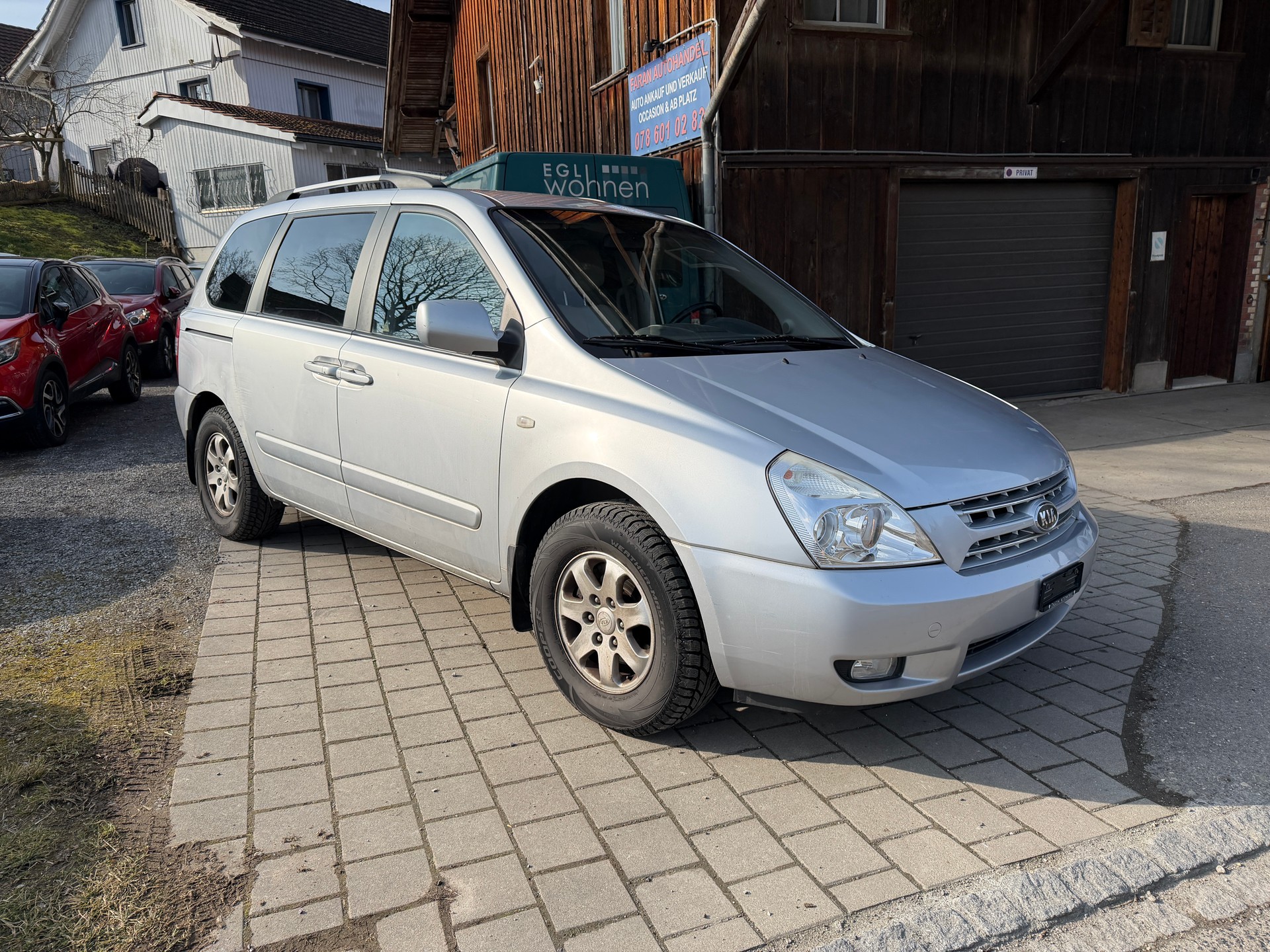 KIA Carnival 2.9 CRDi Trend-image-7