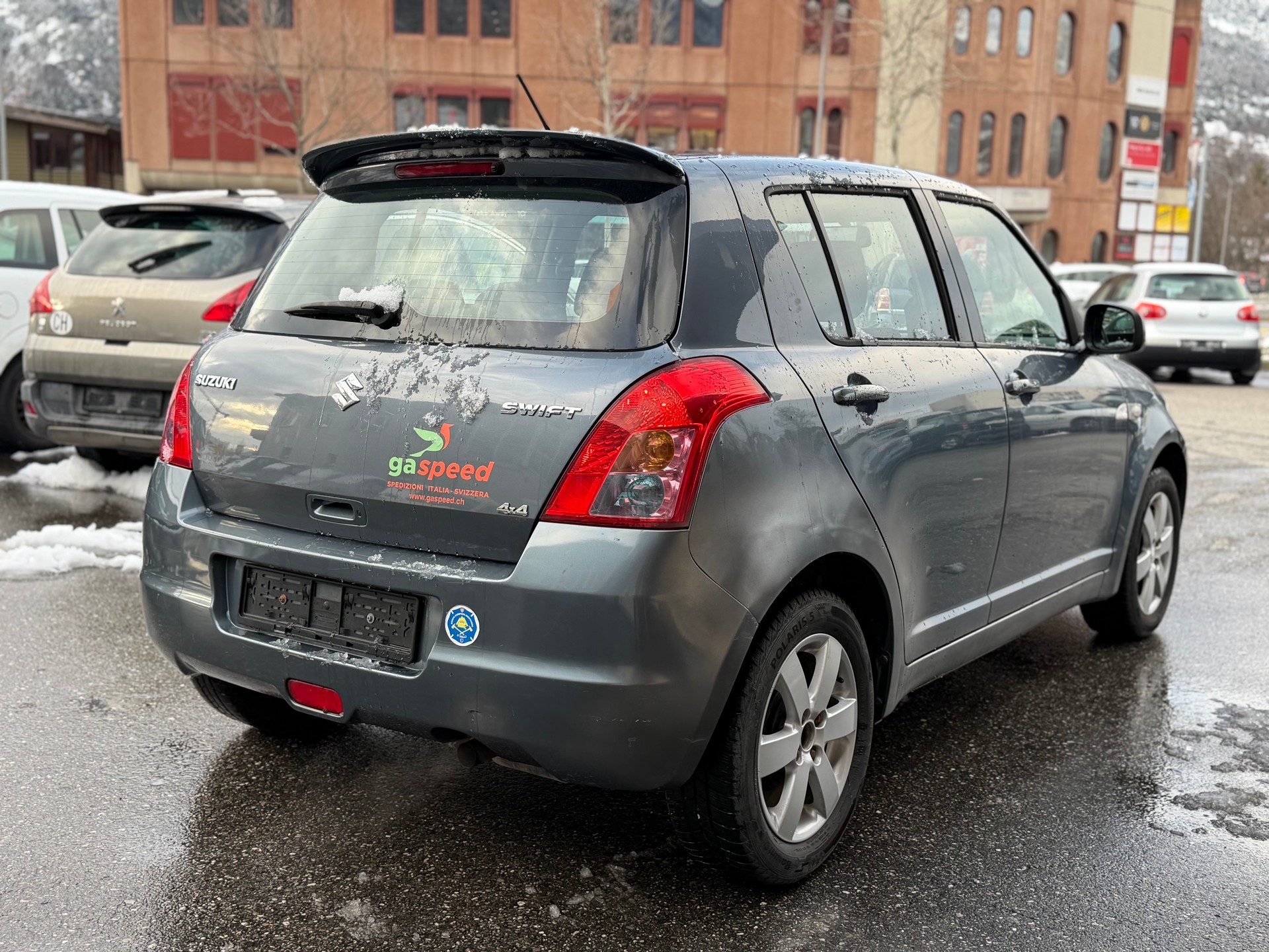 SUZUKI Ignis 1.3 16V GL 4WD-showroom-element-1