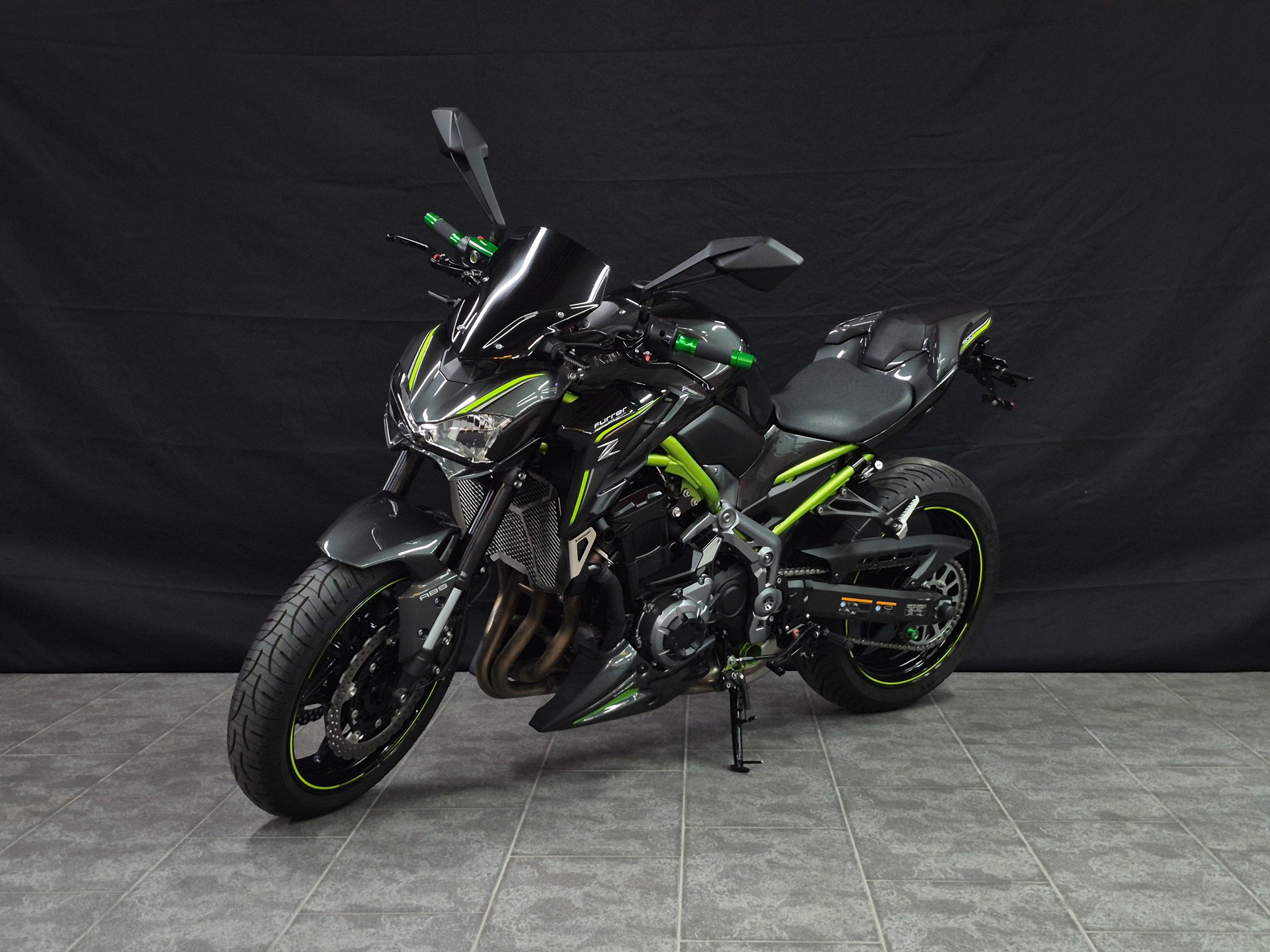 KAWASAKI Z 900-image-0