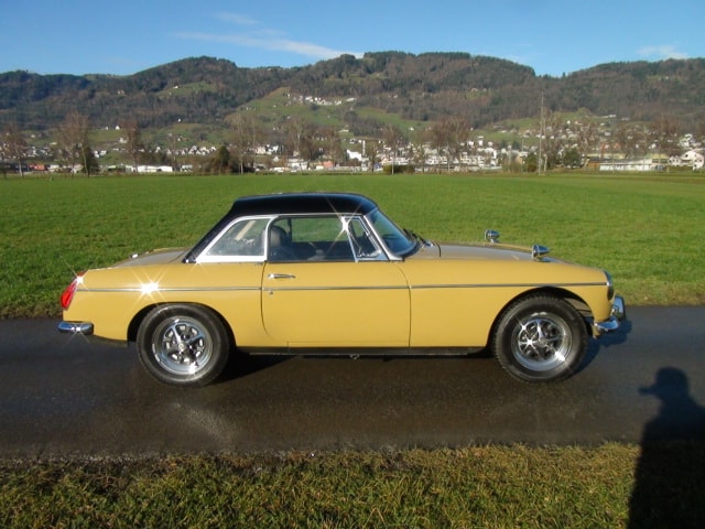 MG B Cabrio 1.8 Benzin Veteranenfahrzeug-image-10