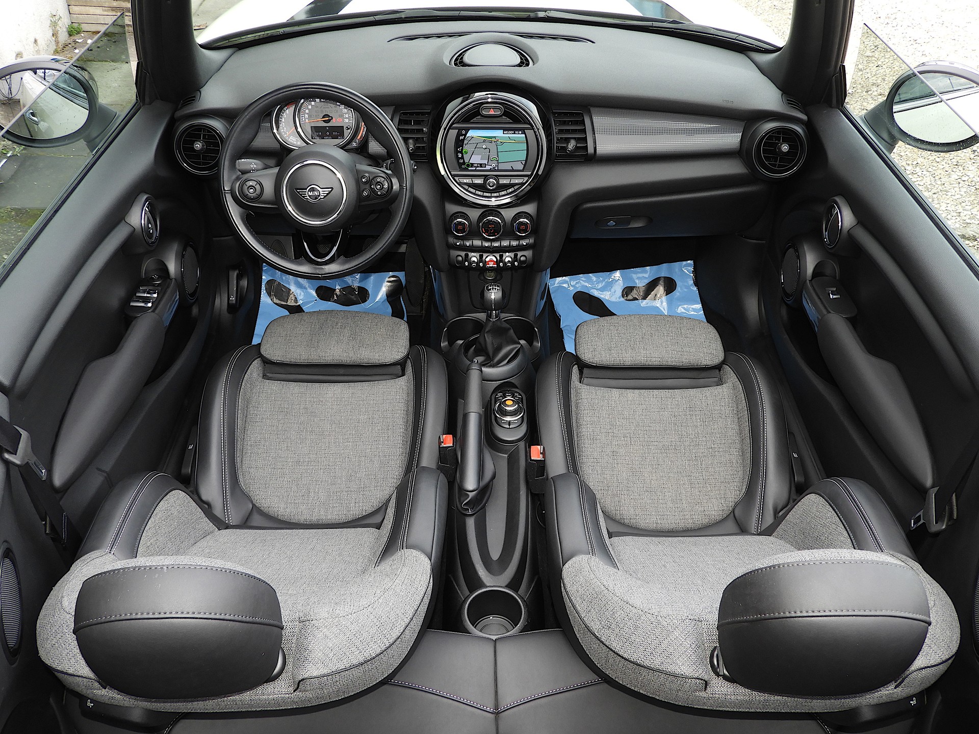 MINI Cooper Cabriolet I MFK 17.03.2026 I Gratis Service I Garantie inkl. I Navi I DAB I PDC I 8-fach MINI Räder-image-8