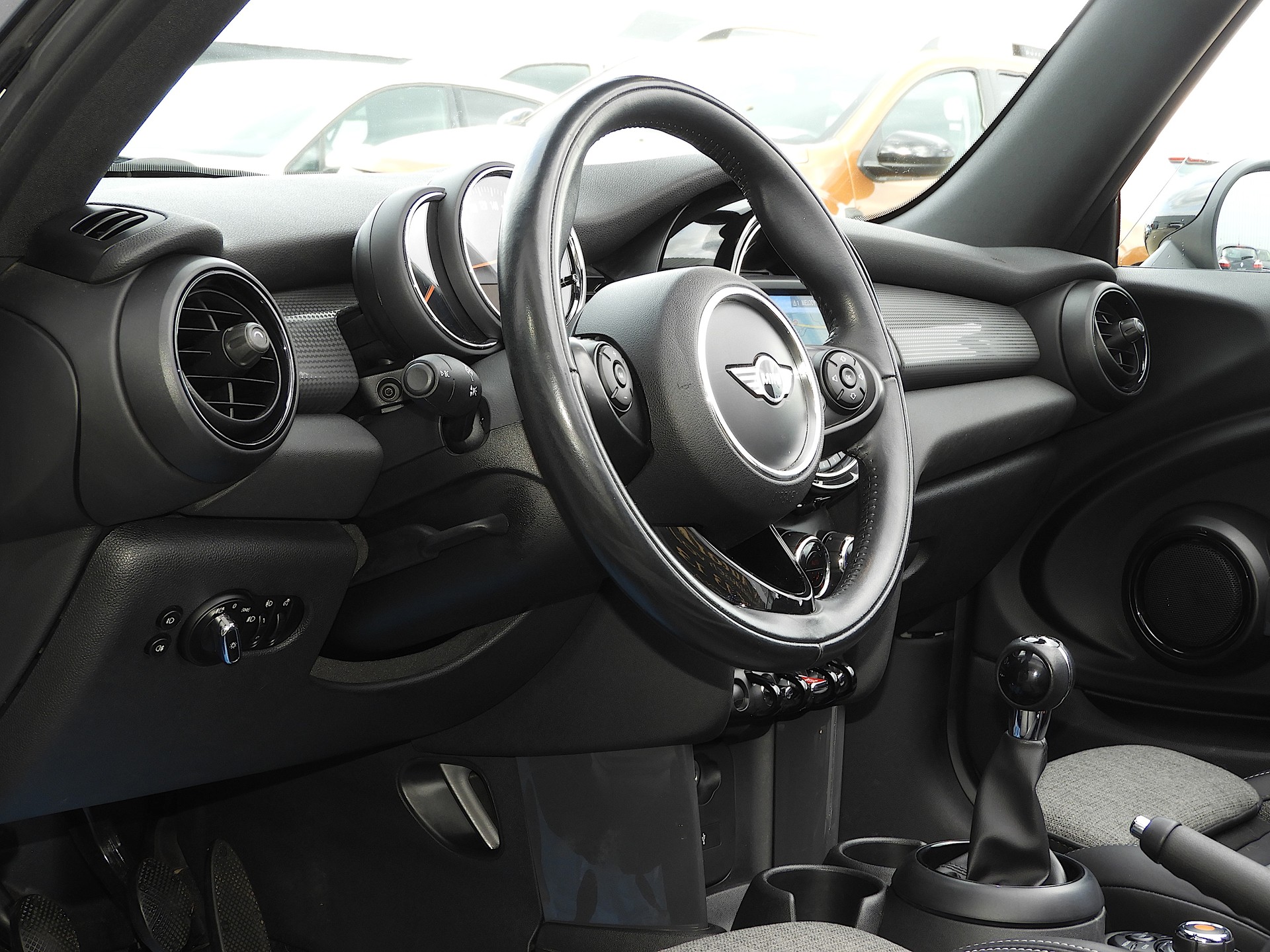 MINI Cooper Cabriolet I MFK 17.03.2026 I Gratis Service I Garantie inkl. I Navi I DAB I PDC I 8-fach MINI Räder-image-7