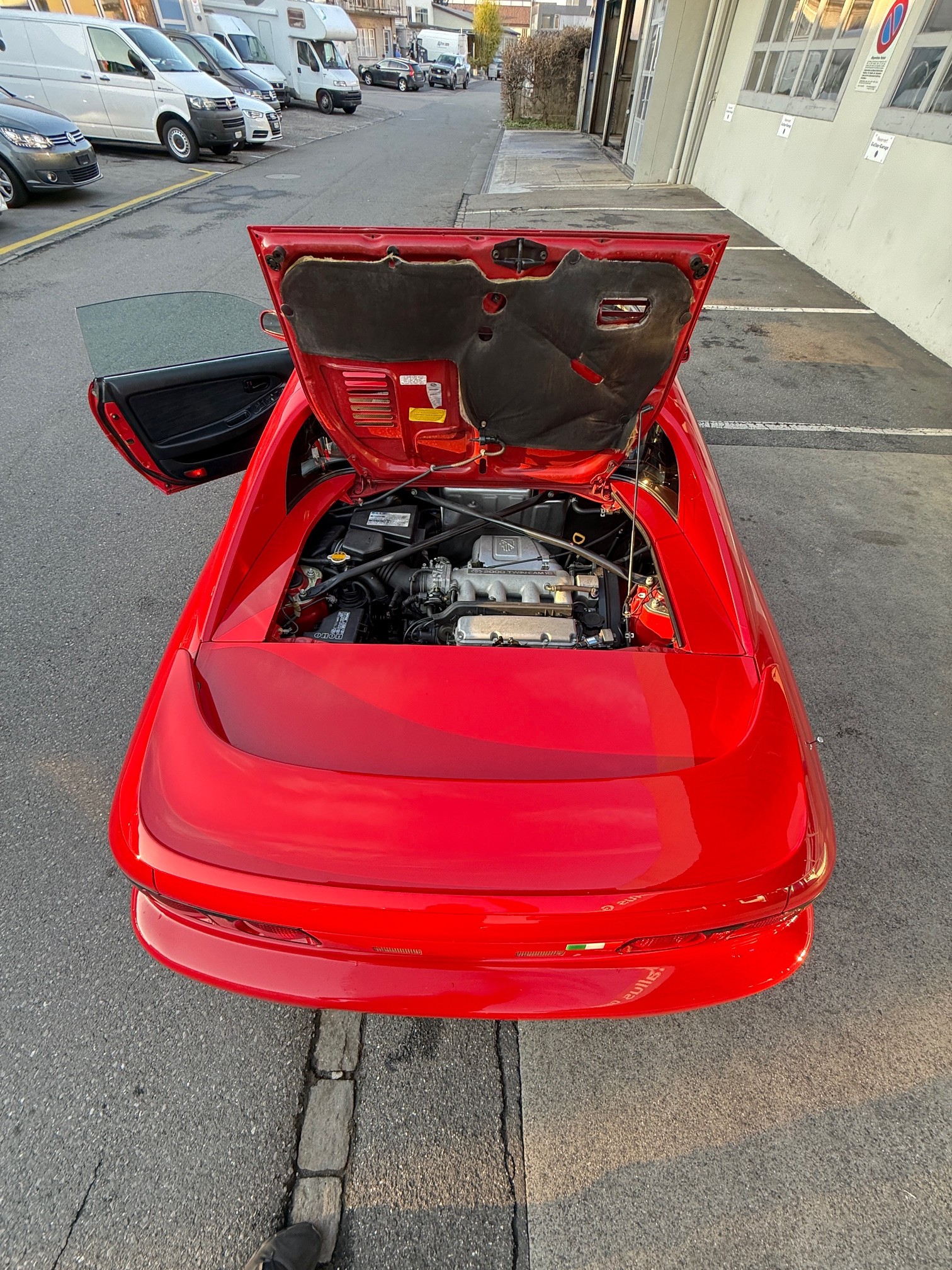 TOYOTA MR2 2.0-image-9