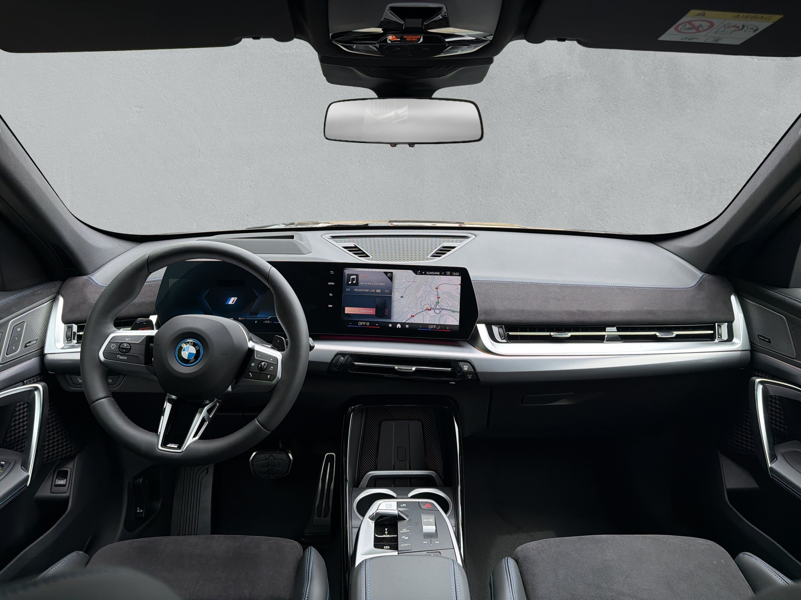 BMW X1 xDrive 25e M Sport-image-11