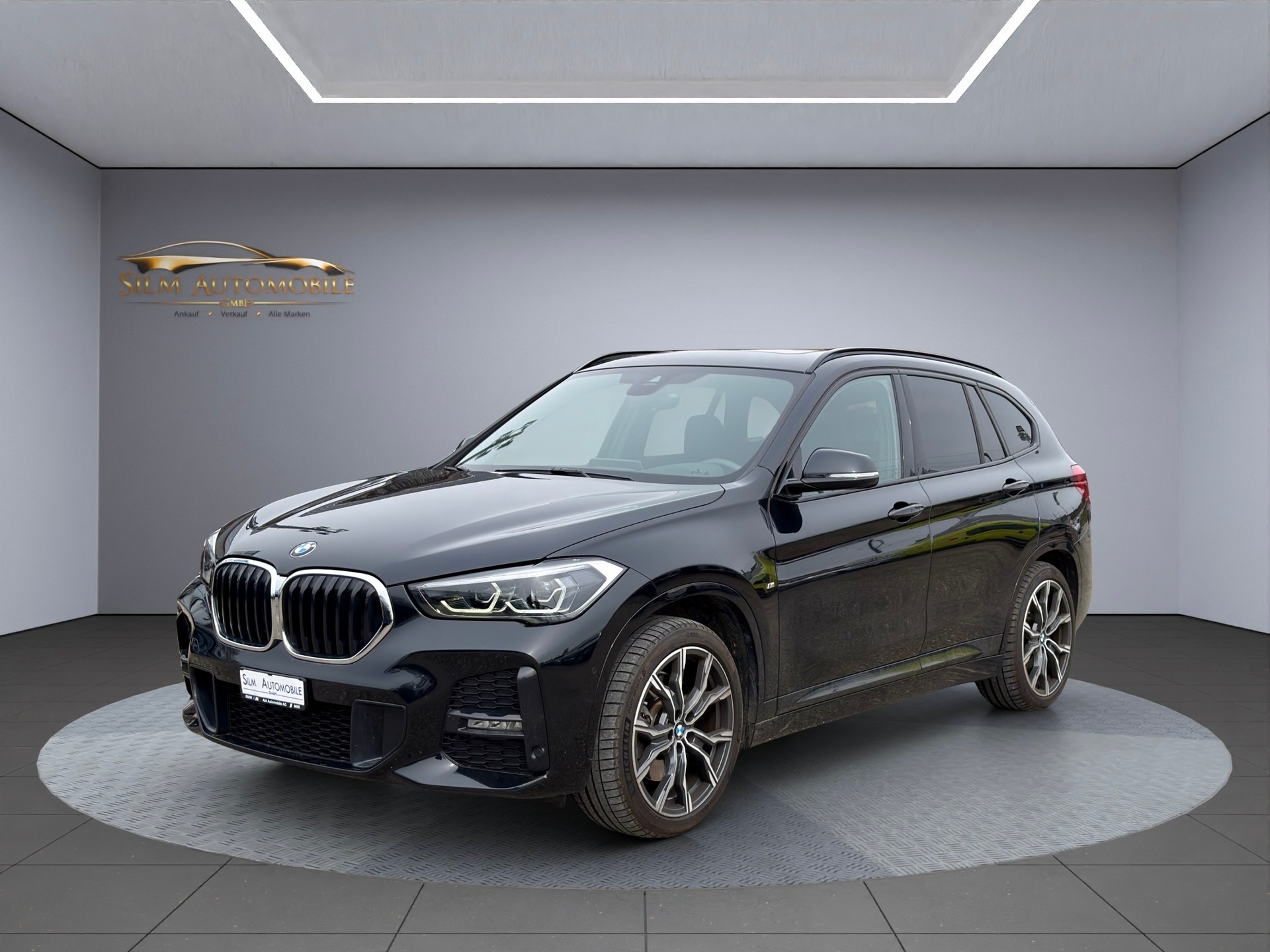 BMW X1 xDrive 20d M Sport Steptronic-showroom-element-1