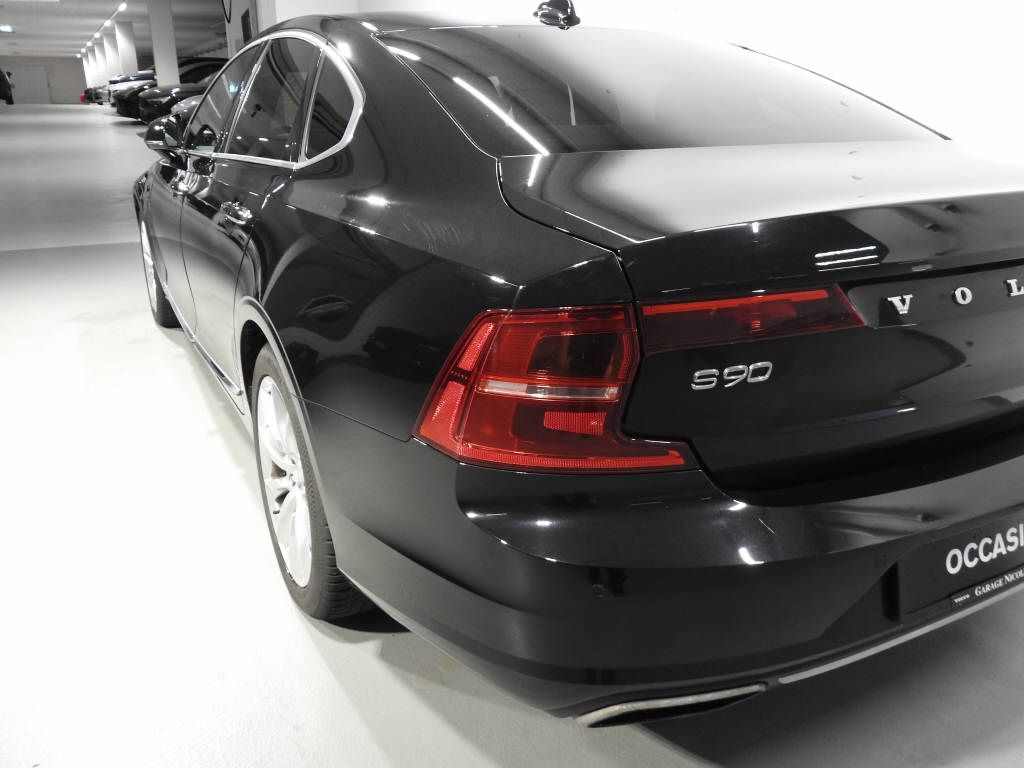 VOLVO S90 2.0 D5 Inscription AWD-showroom-element-3