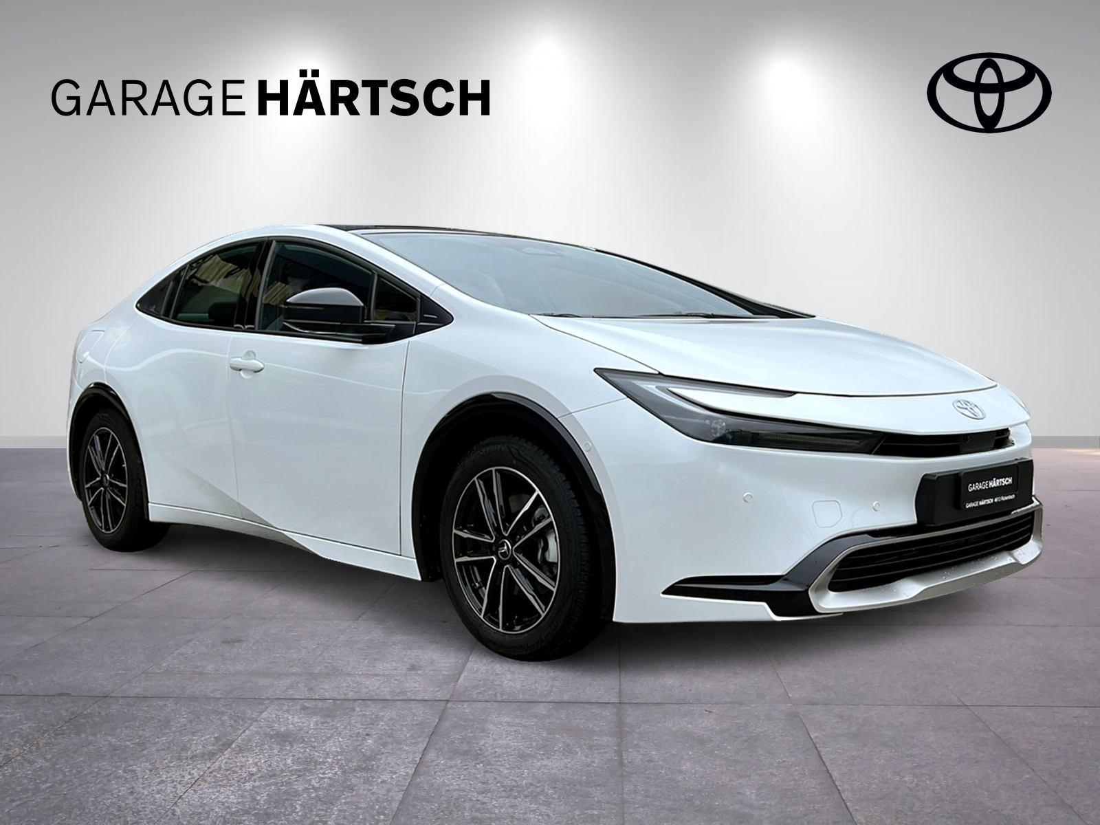 TOYOTA Prius 2.0 Plug-In-Hybrid Premium-image-8