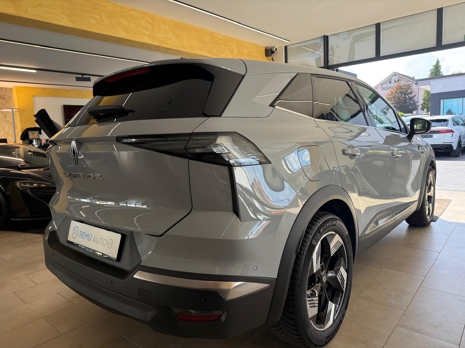 RENAULT Symbioz 1.3 Techno EDC-showroom-element-2