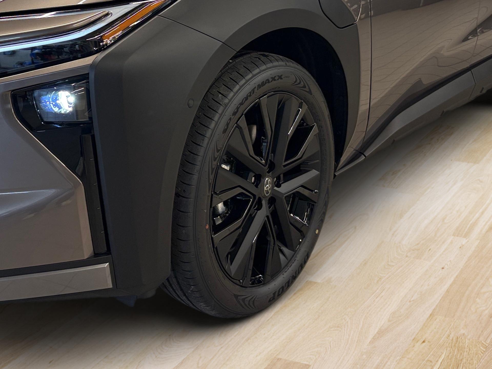 TOYOTA bZ4X Touring Premium 73,1 kWh AWD-image-9