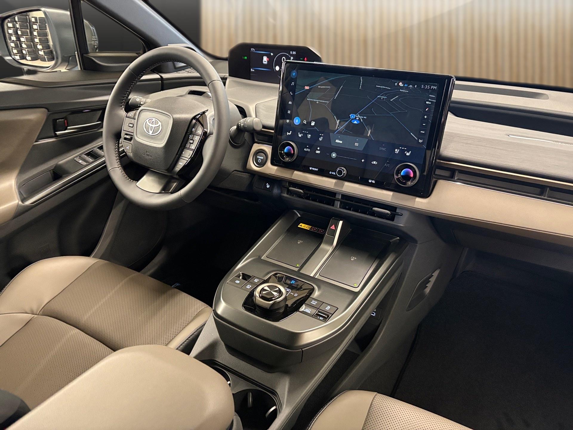 TOYOTA bZ4X Touring Premium 73,1 kWh AWD-image-14