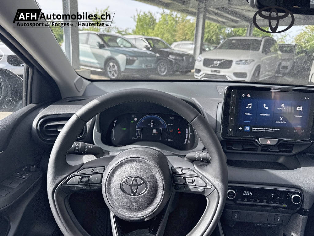 TOYOTA Yaris 1.5 VVT-i HSD Trend-image-11