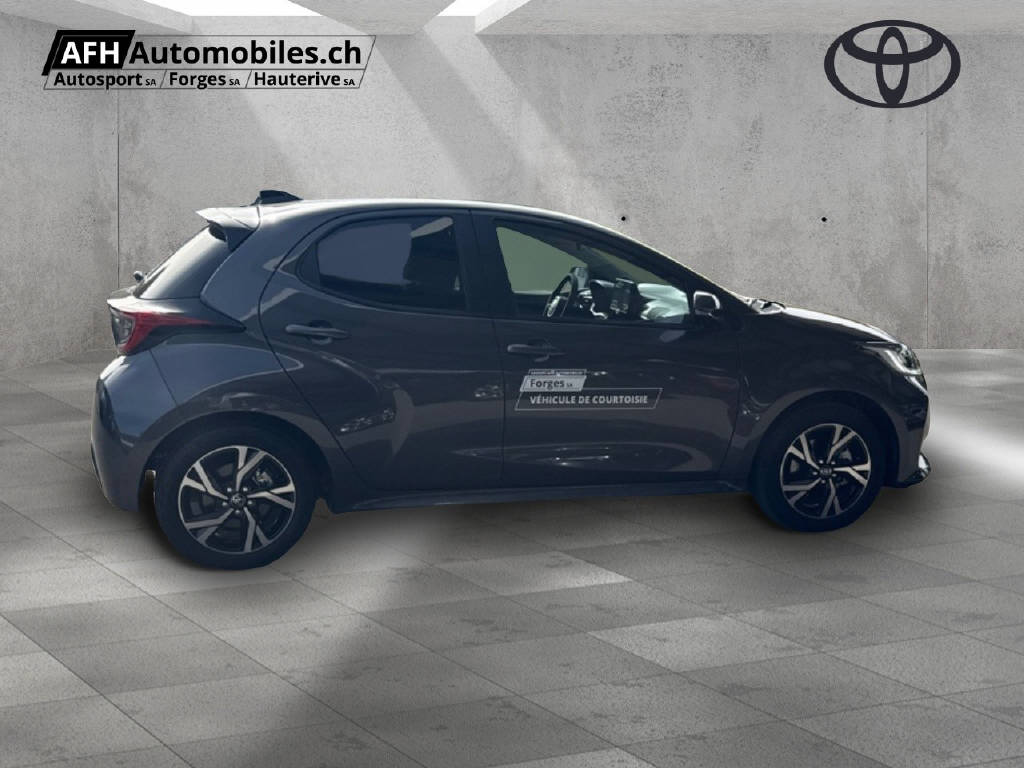 TOYOTA Yaris 1.5 VVT-i HSD Trend-image-5