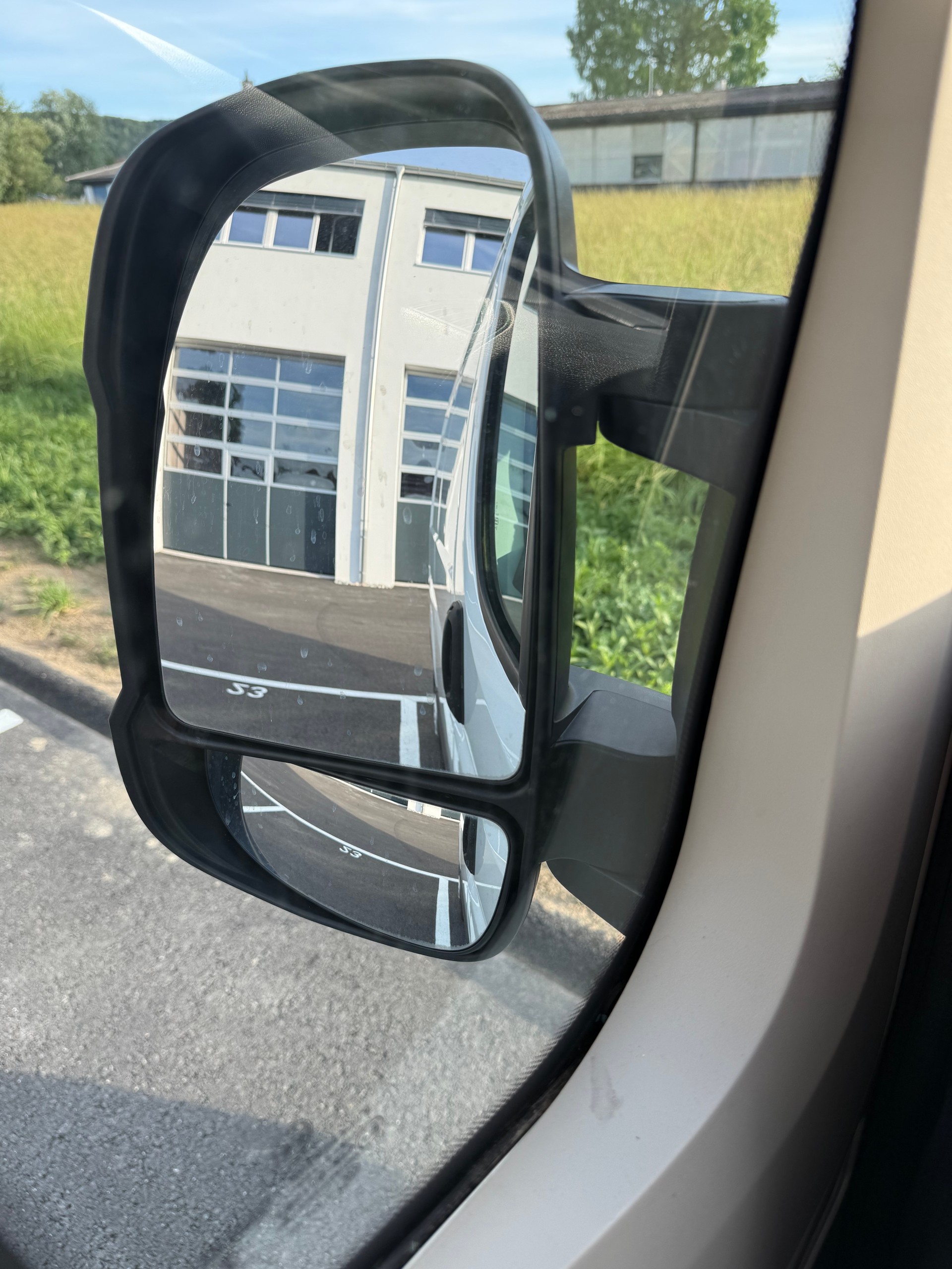CITROEN 2.2 BlueHDi 140 Control S/S-image-19