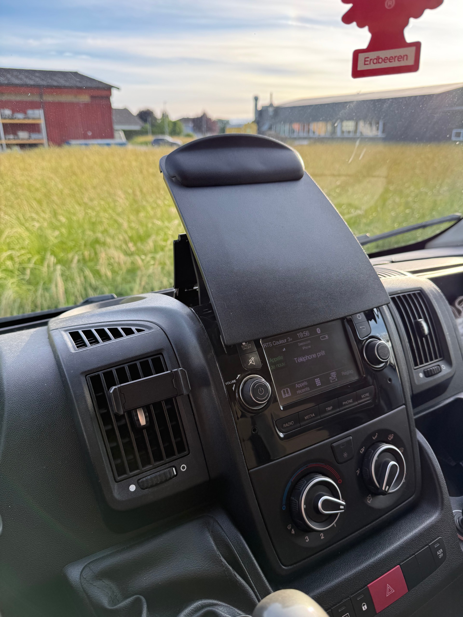 CITROEN 2.2 BlueHDi 140 Control S/S-image-15