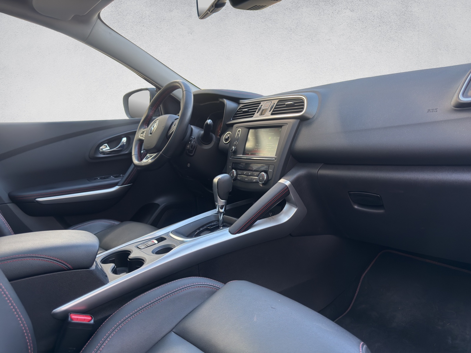 RENAULT Kadjar 1.2 16V Turbo Swiss Edition EDC-image-12