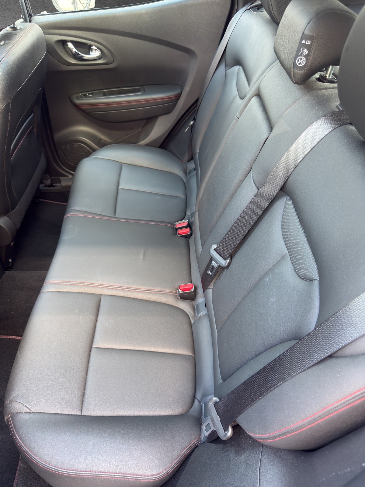 RENAULT Kadjar 1.2 16V Turbo Swiss Edition EDC-image-14