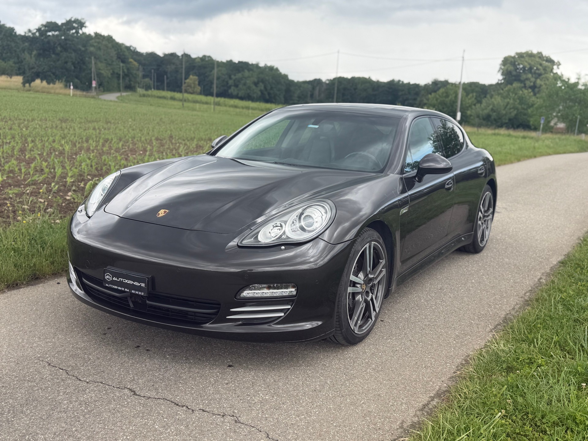 PORSCHE Panamera 4 3.6 PDK-image-3