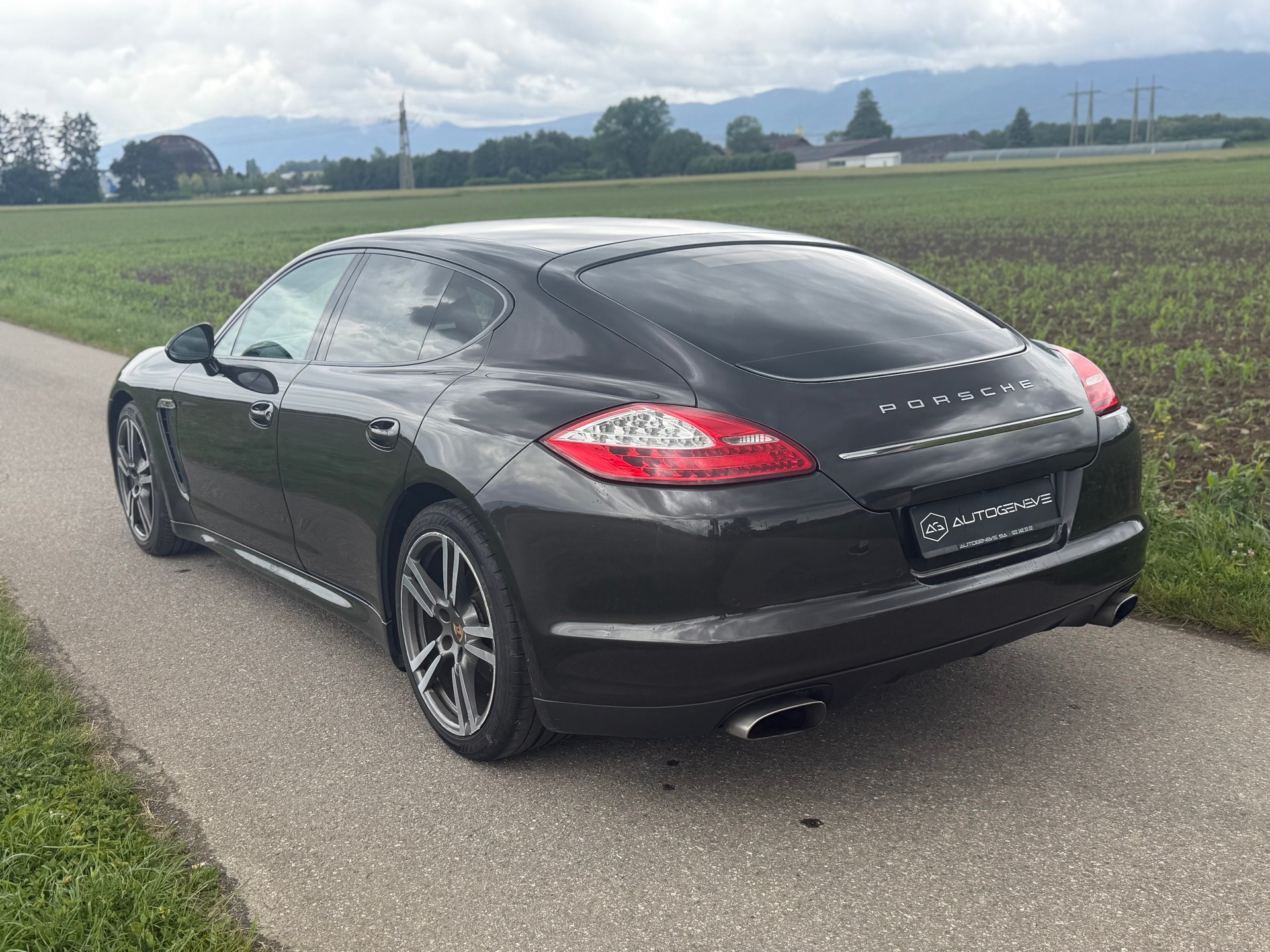 PORSCHE Panamera 4 3.6 PDK-image-8