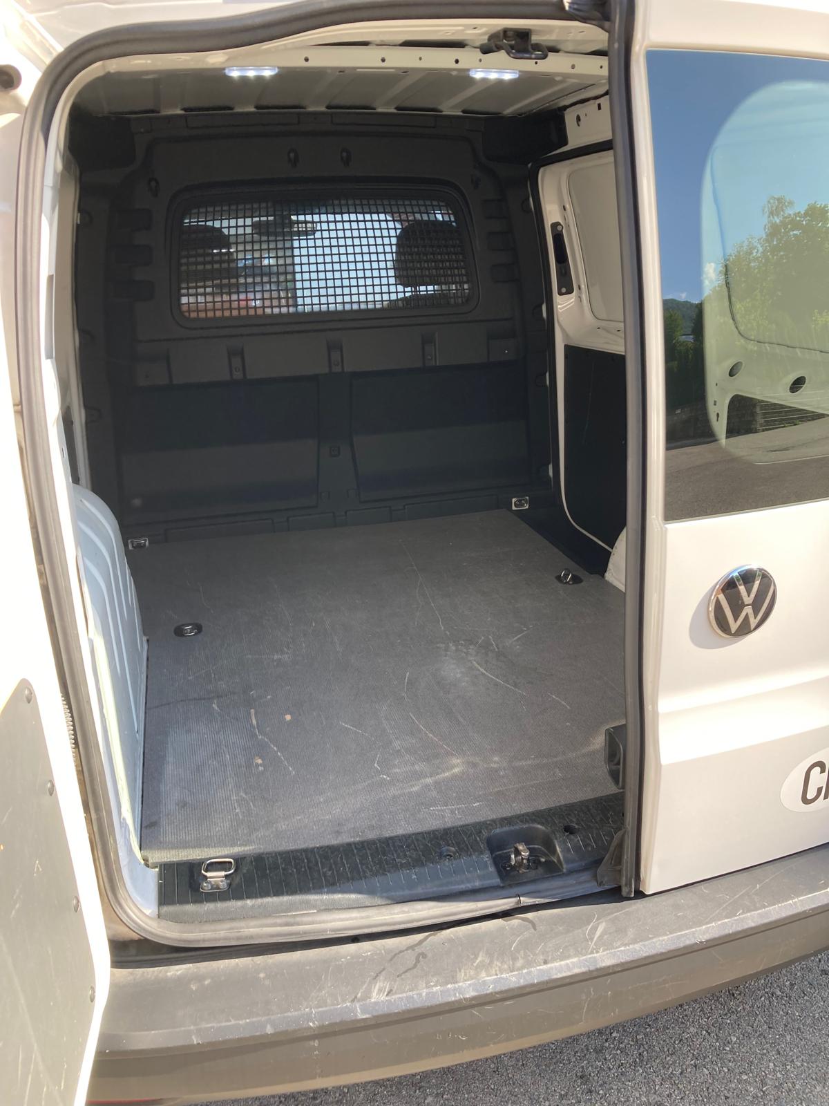 VW Caddy Cargo 2.0TDI Entry-image-13