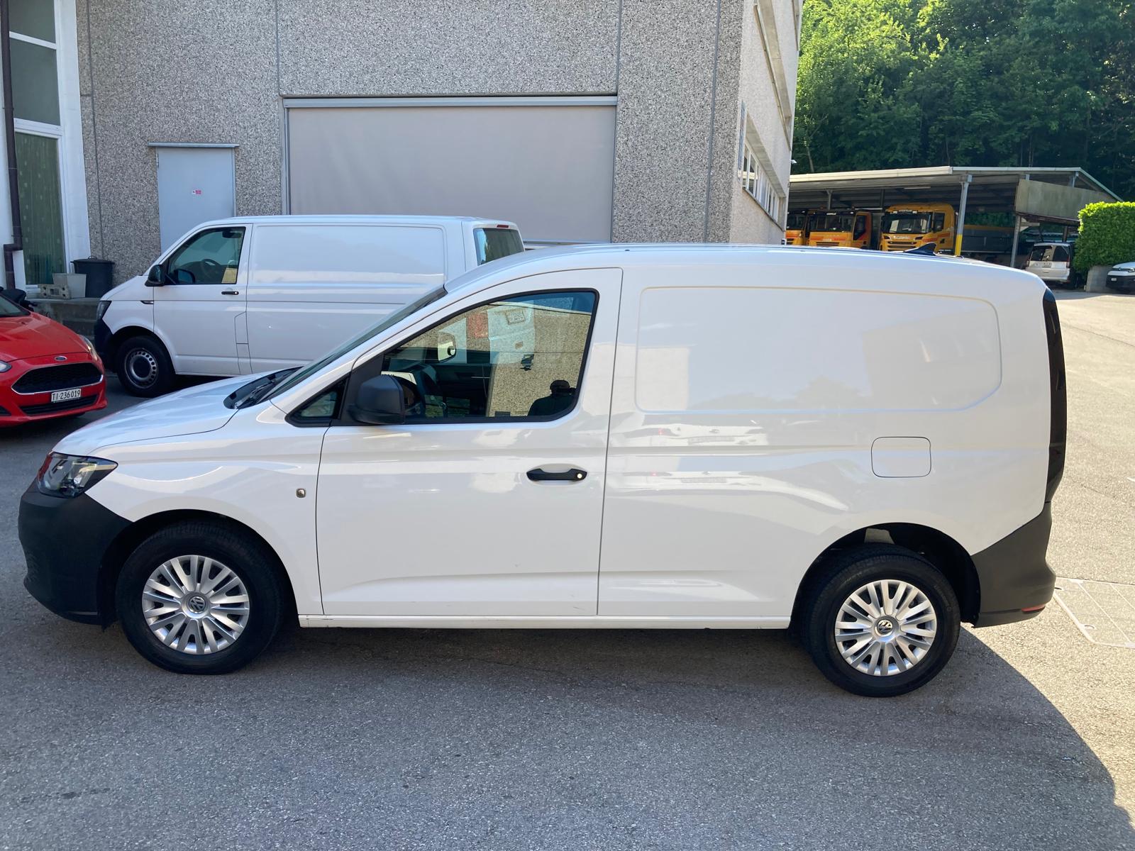 VW Caddy Cargo 2.0TDI Entry-image-6