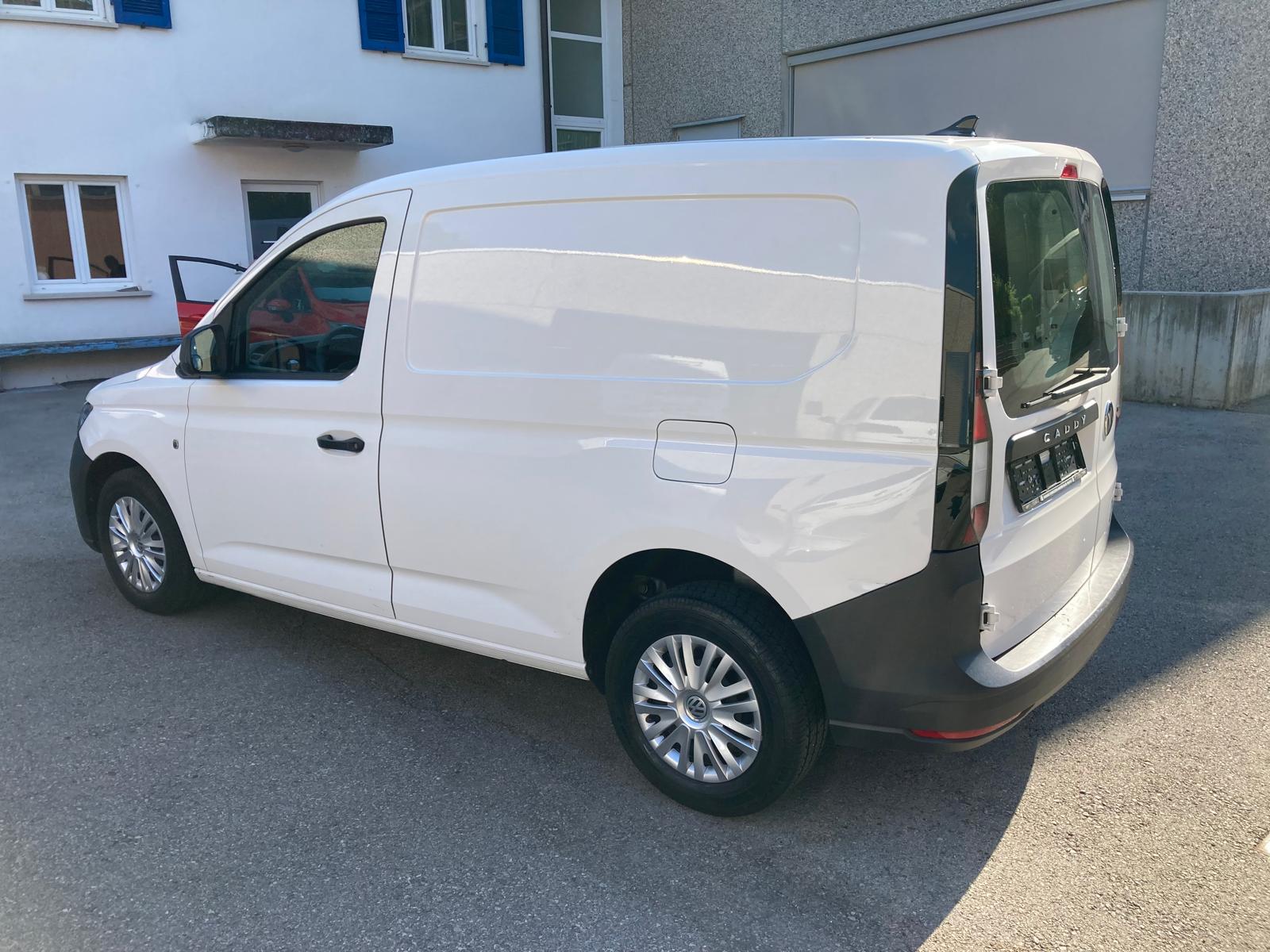 VW Caddy Cargo 2.0TDI Entry-image-5