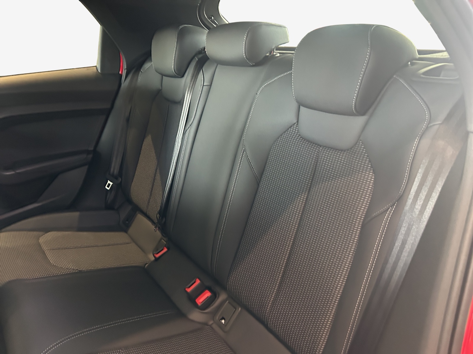 AUDI A1 Sportback 30 TFSI S Line Attraction S-tronic-image-7