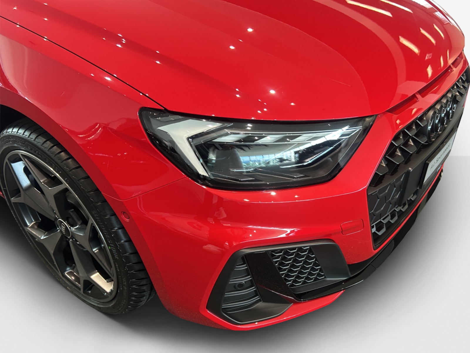 AUDI A1 Sportback 30 TFSI S Line Attraction S-tronic-image-11