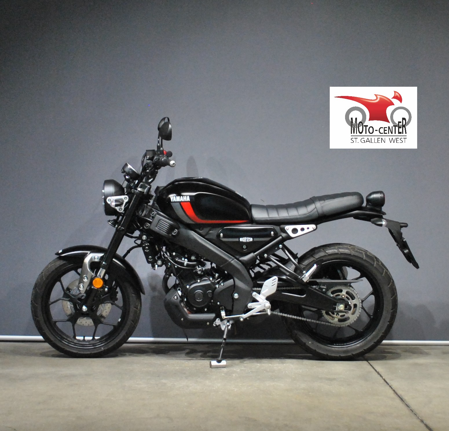 YAMAHA XSR 125-image-2