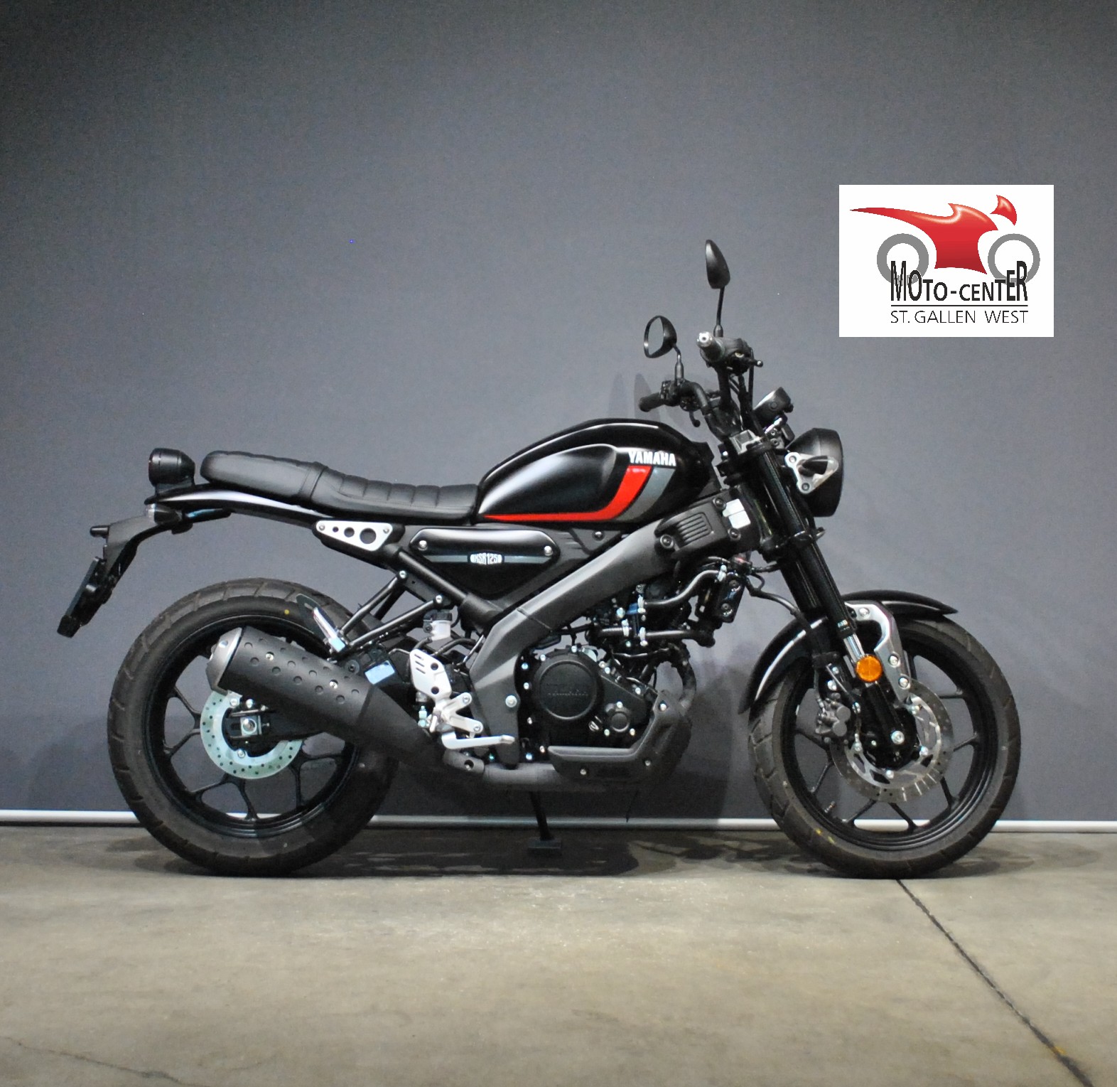 YAMAHA XSR 125-image-1