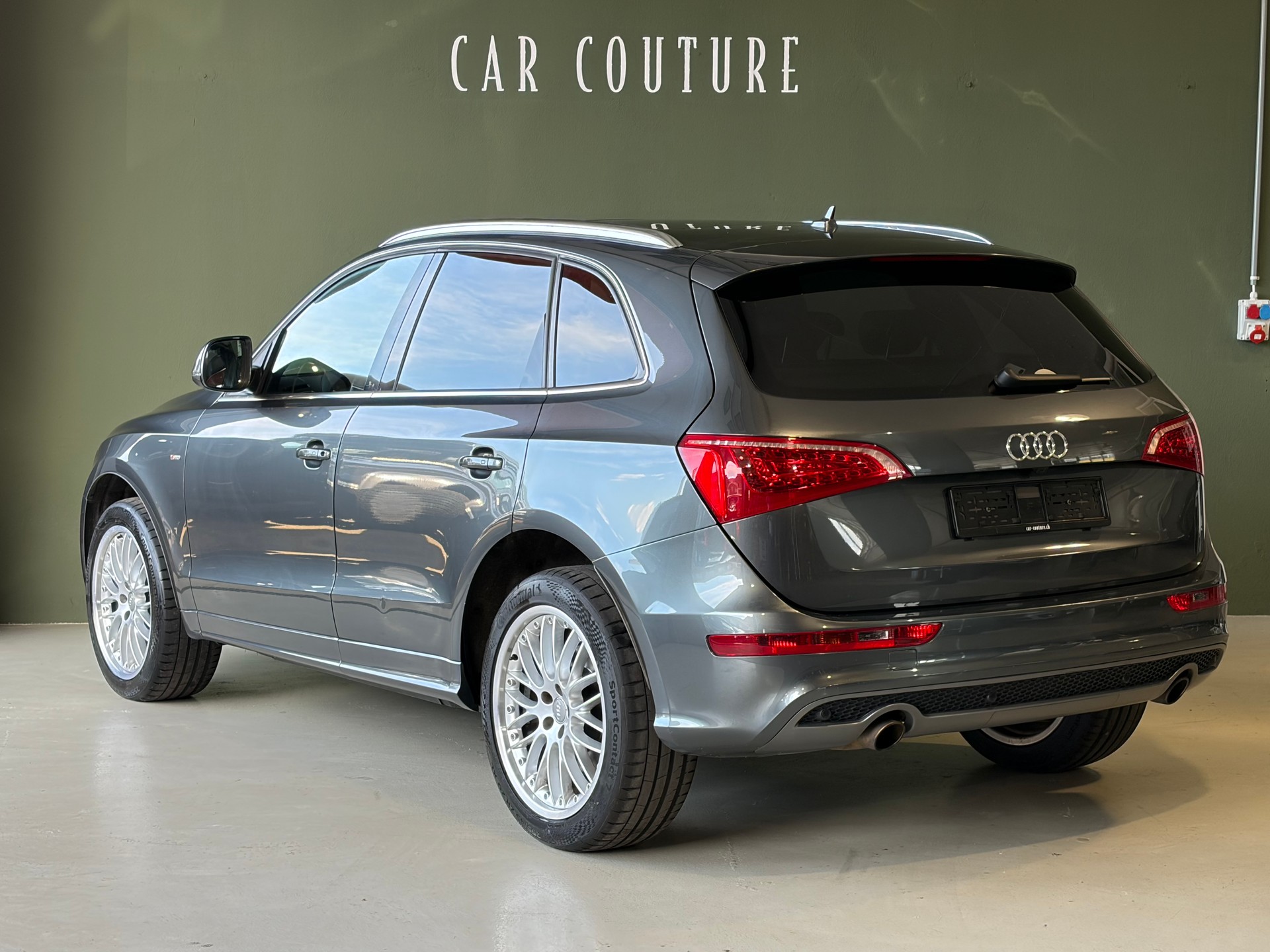 AUDI Q5 3.2 FSI Quattro S-Line ***Standheizung***Ab MFK***-image-4