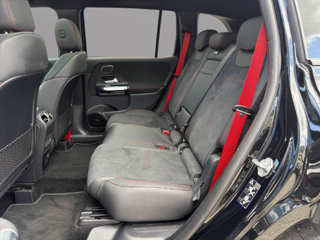 MERCEDES-BENZ GLB 35 AMG 4matic-image-13