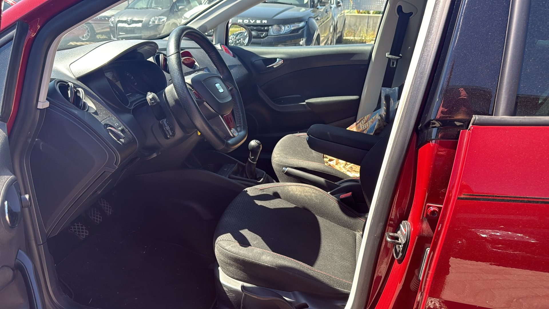SEAT Ibiza ST 1.6 TDI FR-image-18