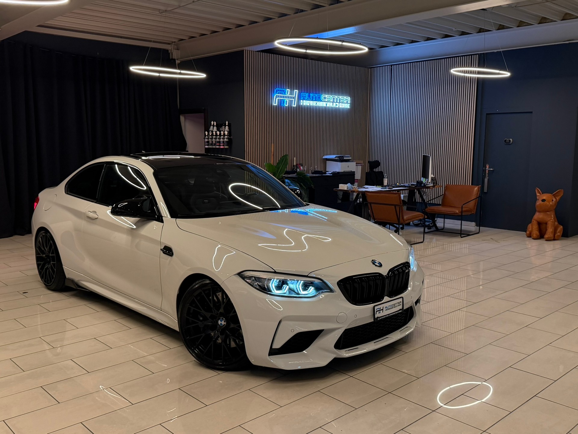 BMW M2 Competition Drivelogic