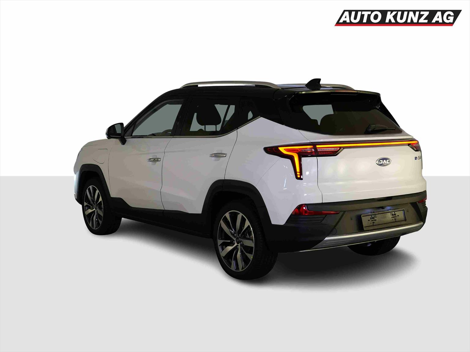 JAC e-JS4 EV Elektro Automat SUV-showroom-element-1