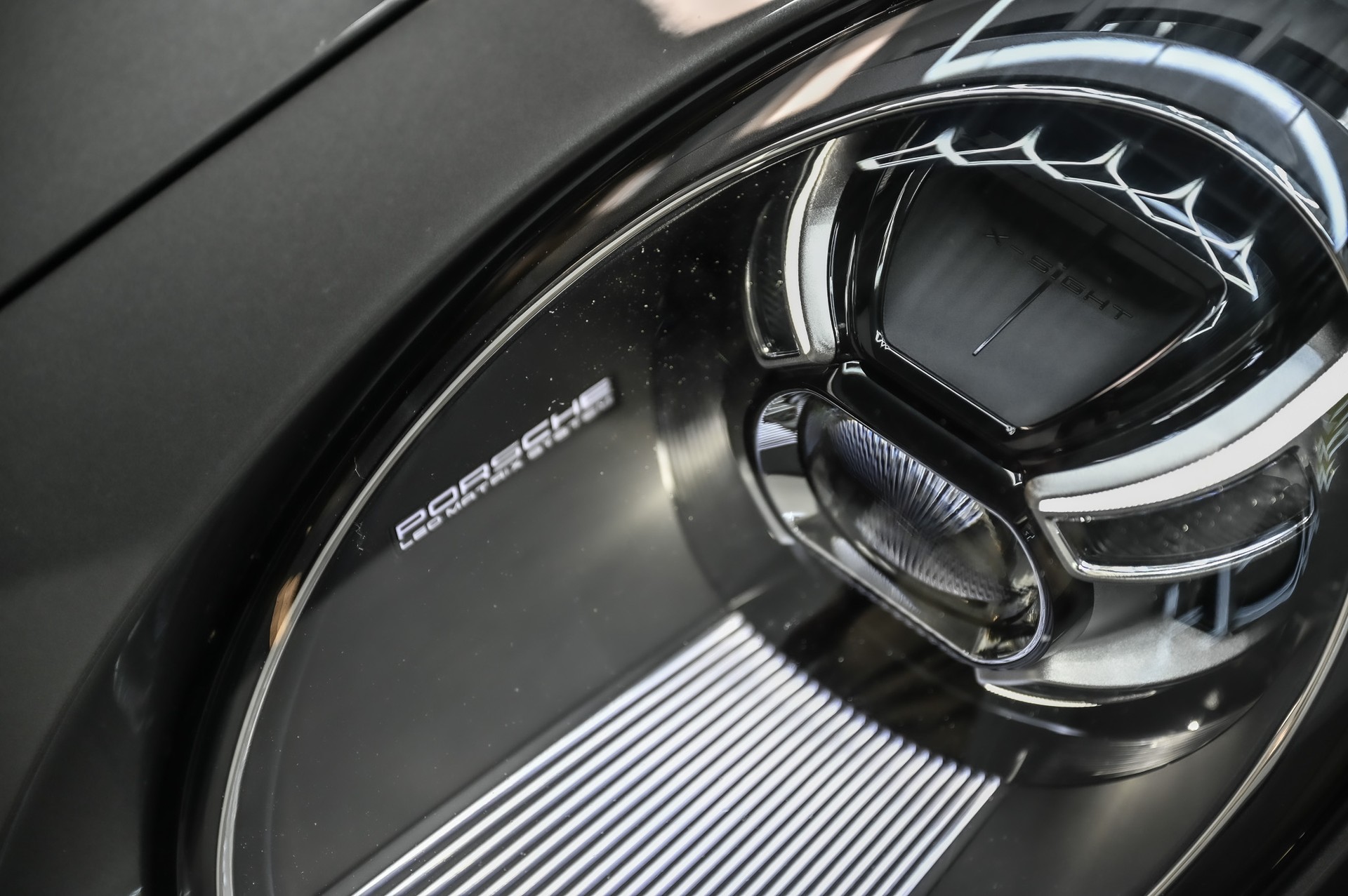 PORSCHE 911 Carrera 4 PDK-image-17